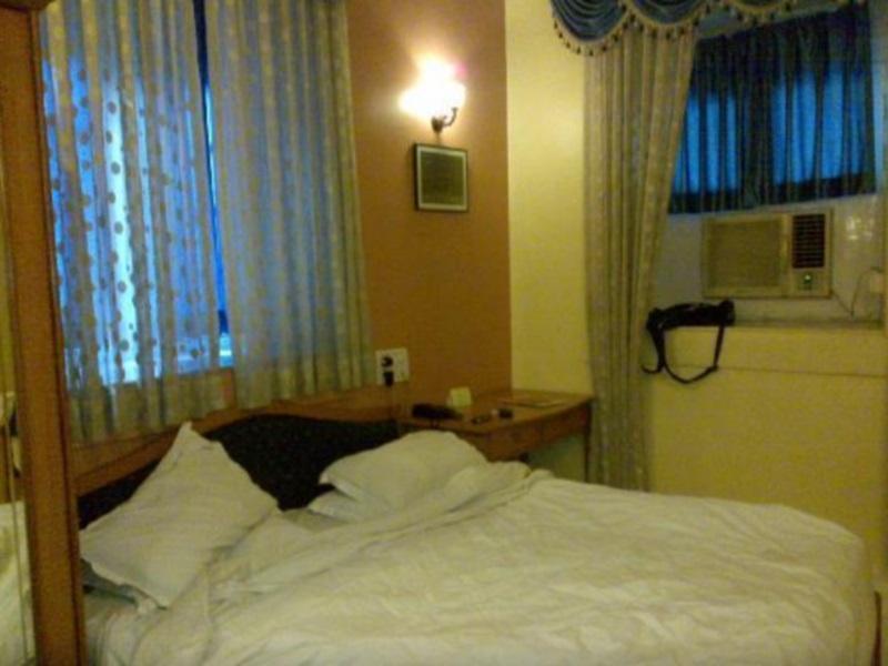 Hotel Ritz Pune Bagian luar foto