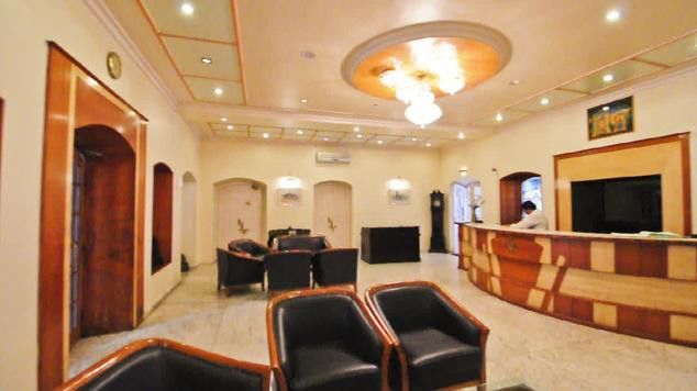 Hotel Ritz Pune Bagian luar foto