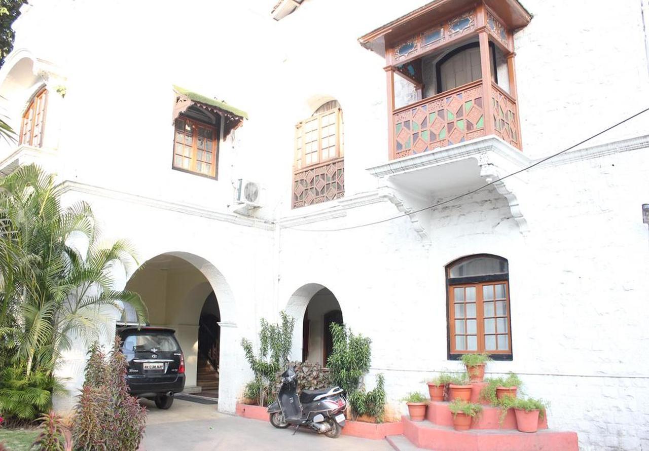 Hotel Ritz Pune Bagian luar foto